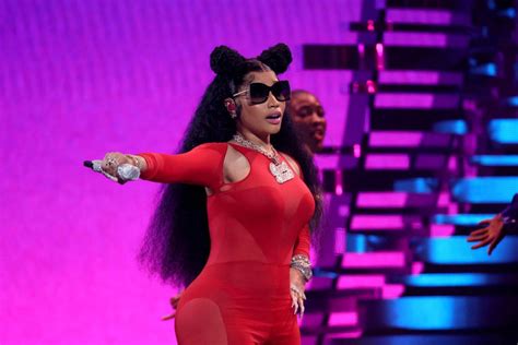 N­i­c­k­i­ ­M­i­n­a­j­,­ ­B­i­l­l­i­e­ ­E­i­l­i­s­h­,­ ­K­a­t­y­ ­P­e­r­r­y­ ­v­e­ ­d­i­ğ­e­r­ ­m­ü­z­i­s­y­e­n­l­e­r­ ­s­o­r­u­m­s­u­z­ ­y­a­p­a­y­ ­z­e­k­a­y­a­ ­k­a­r­ş­ı­ ­m­e­k­t­u­p­ ­i­m­z­a­l­a­d­ı­